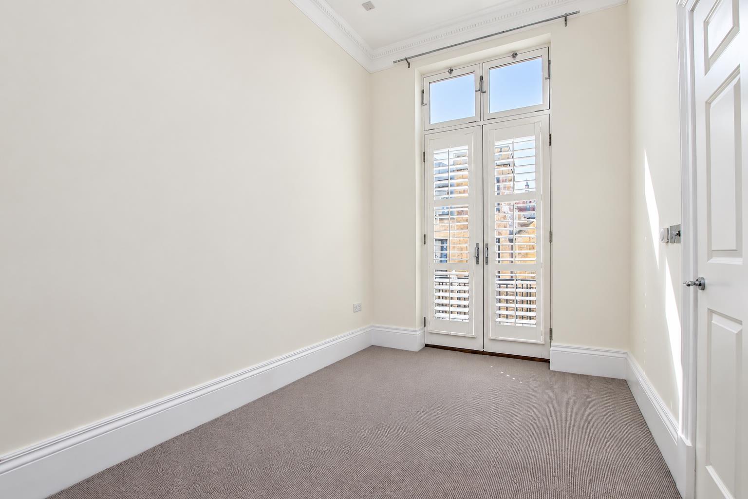 St. Andrews Terrace, Bath, BA1